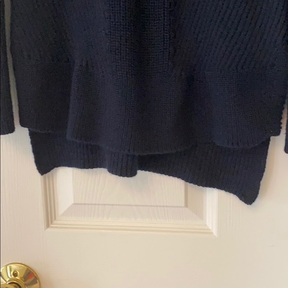 Women’s Athleta brand Navy sweater size XXS - Picture 3 of 6